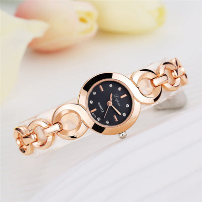 Alloy Womens Quartz Watch Luxury Gold Business Style
