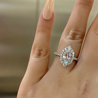 Oval Zircon Ring Womens Simple Mosaic Design