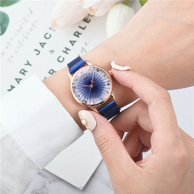 Striped Diamond Mesh Quartz Women Watch Elegant Luxury Style